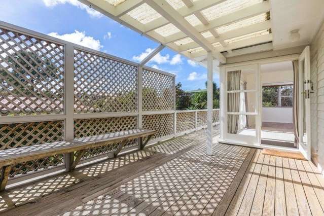 44 Melba Street Beach Haven_1
