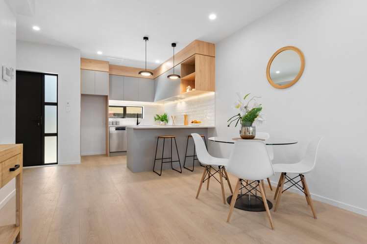 729B Massey Road Mangere_6