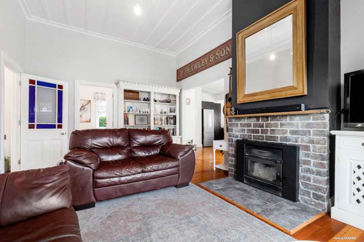 2 George Street Waiuku_9