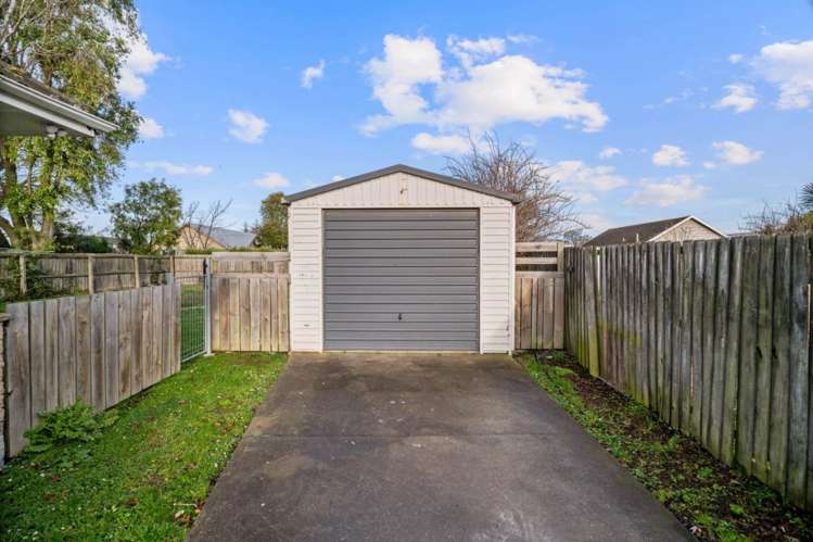17 Leicester Crescent Hoon Hay_15