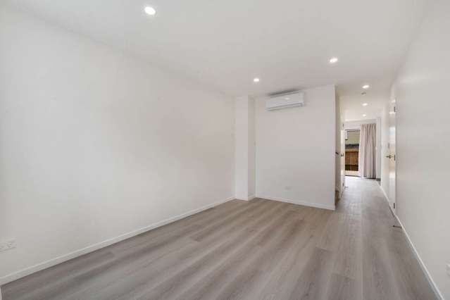 Unit B/6 Waitaki Street Henderson_2