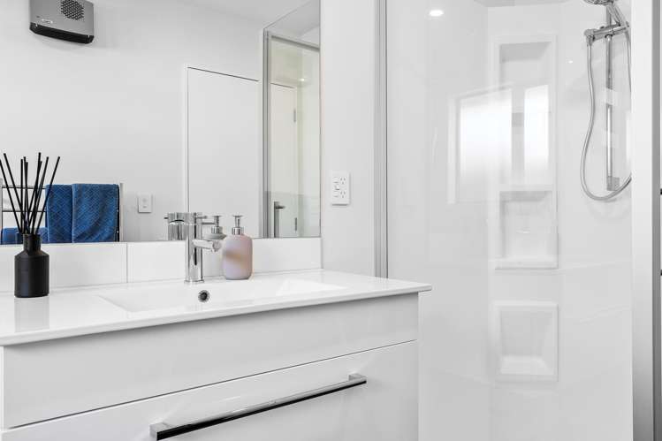 66 Te Hurunui Drive Pegasus_14