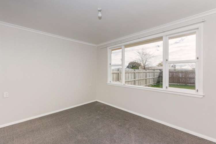 19 Leeds Street Milson_6
