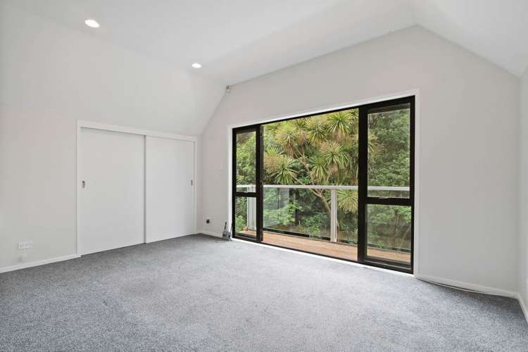 3 Herrings Cove Place Titirangi_40