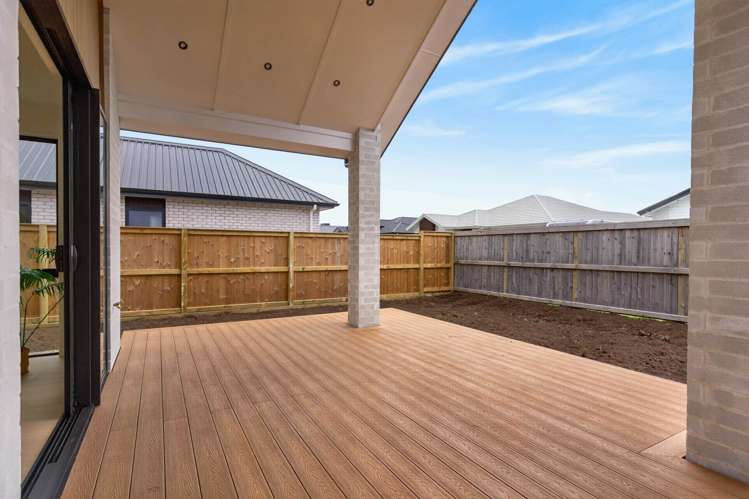 20 Beveridge Road One Tree Point_26