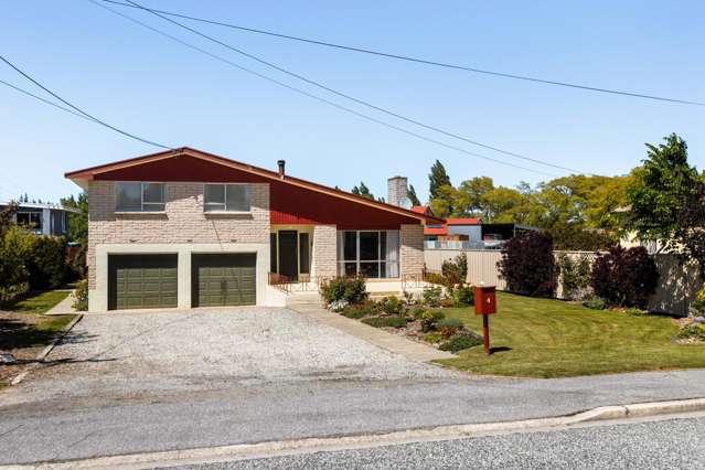 Family Living in Ranfurly