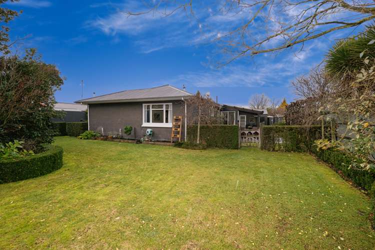 7 Reid Crescent Allenton_22