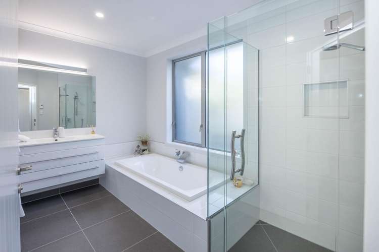 8 Eastridge Terrace Huntington_19