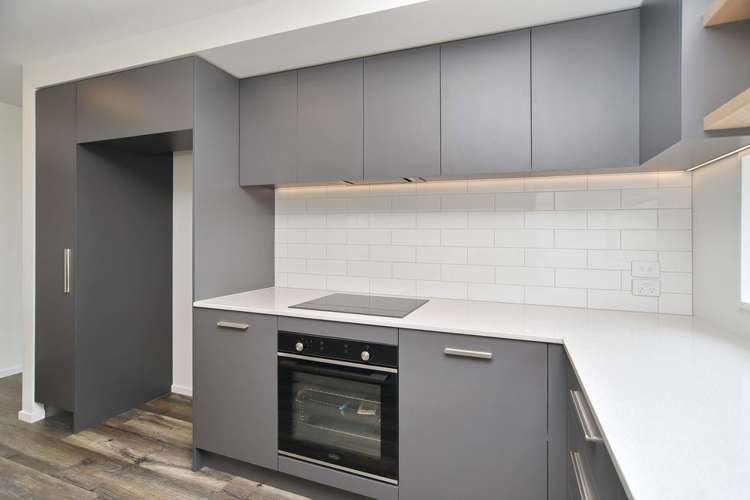 21 Malaga Crescent Harewood_11