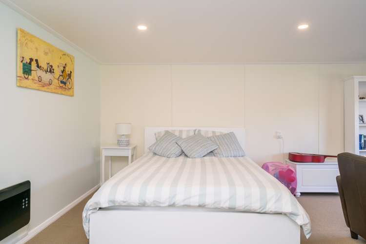 22 Shandon Road Vauxhall_15