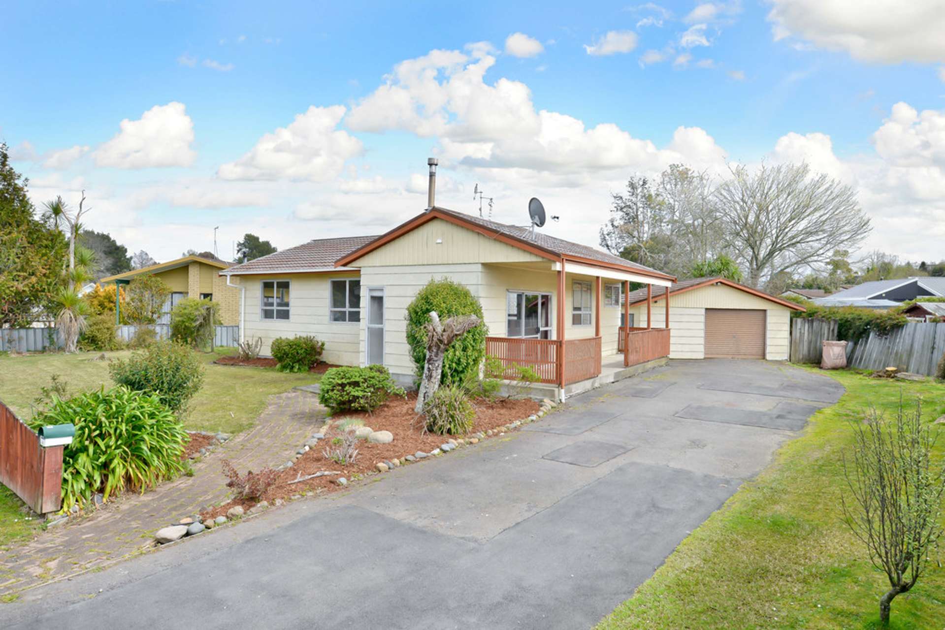 22 Hibiscus Avenue Hamilton Lake_0