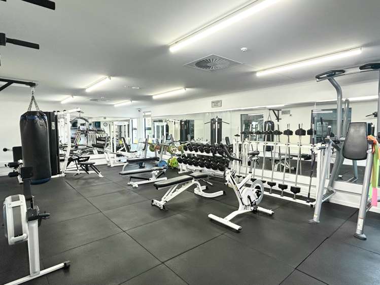 5 Millpark Place Northwood_41