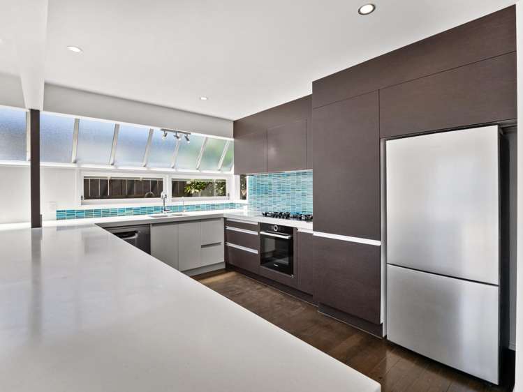 19 Stratford Place Otumoetai_7