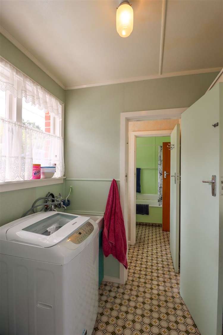 15 Sherratt Street West End_8