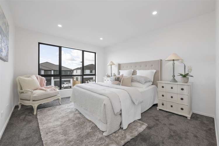 24 Dungloe Avenue Flat Bush_21