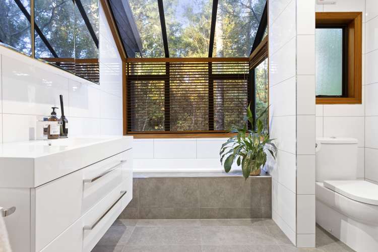 63 Paturoa Road Titirangi_15