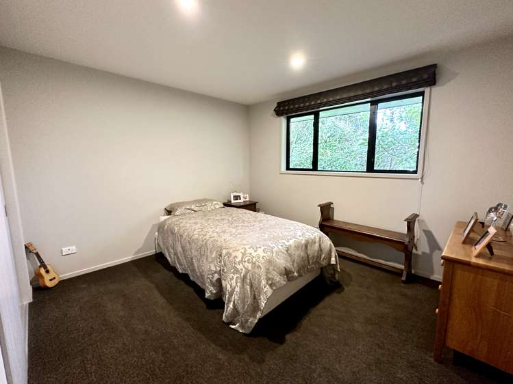 8 Bracken Gable Rosedale_17