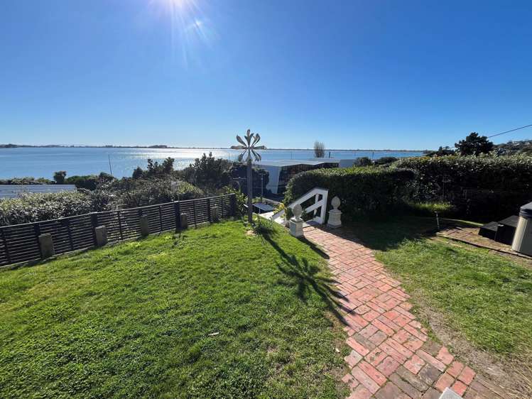 14 Mccormacks Bay Road Mount Pleasant_16