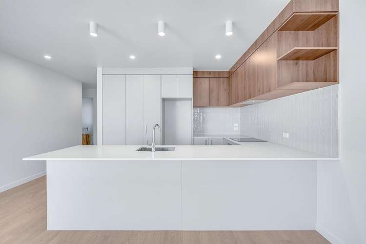 3/91 Shakespeare Street 11373_5