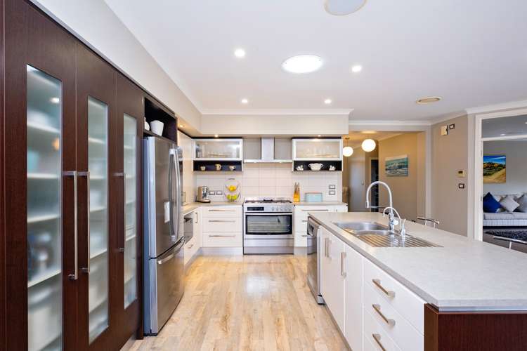 2 Akaroa Road Poraiti_8