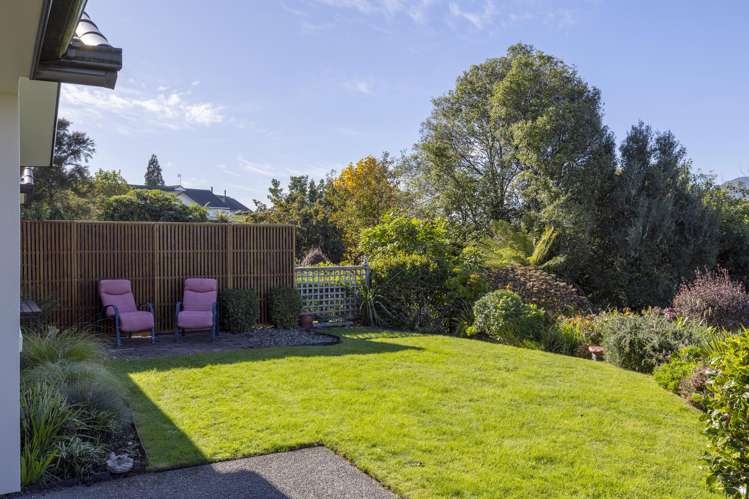 44 Lakeridge Close Rangatira Park_12