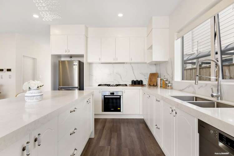 15 Nightingale Road Flat Bush_6