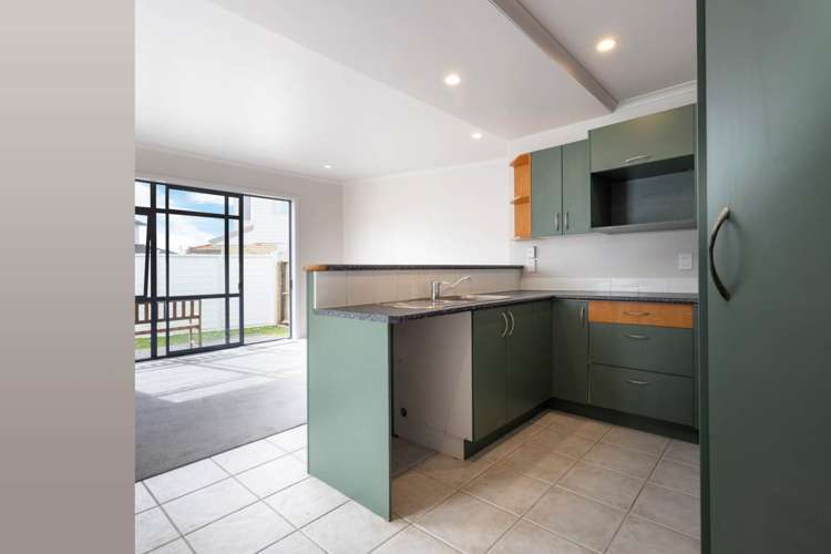 8a Charlenne Close_5