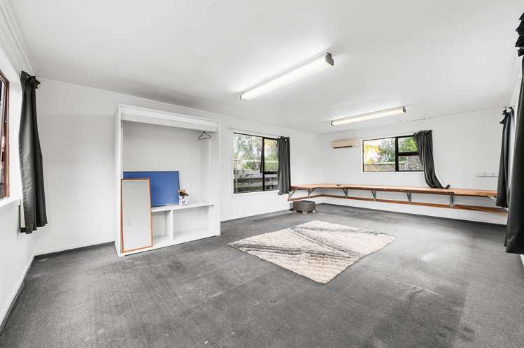8 Knighton Road Hillcrest_24