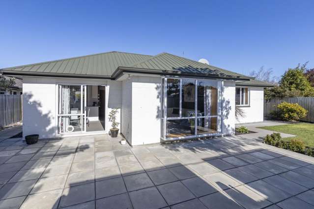 2/20 Downing Street Hoon Hay_1