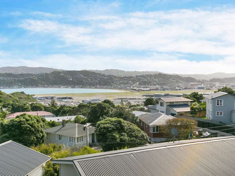 27 Tukanae Street Strathmore Park_14