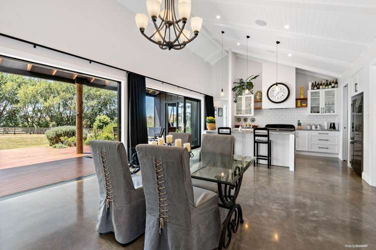 42 Arone Way Wainui_5