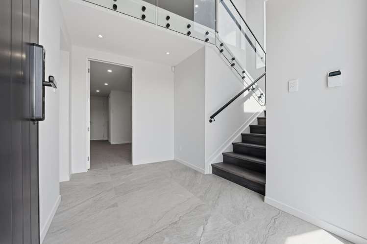 5 Halcyon Bay Lane Orewa_27