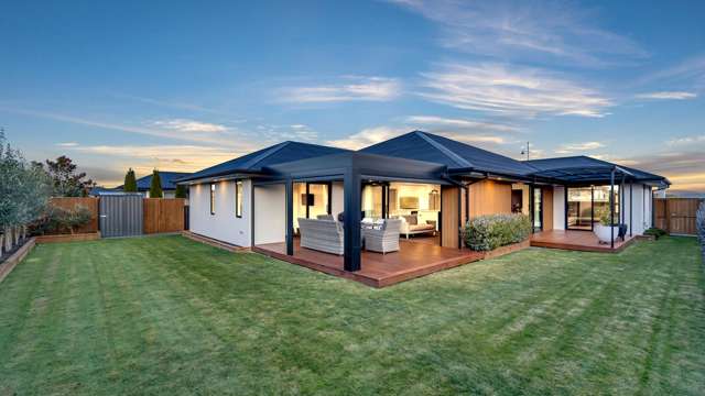 Modern Comfort Just Minutes from the Beach
