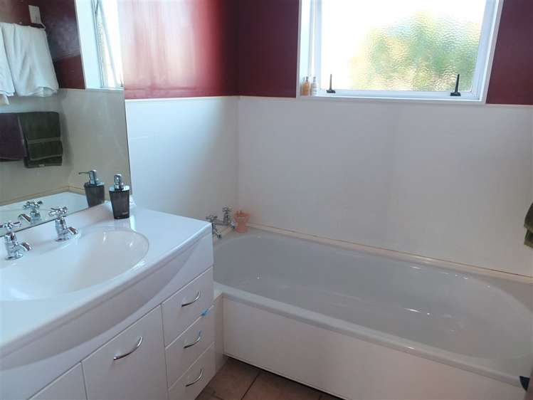 8 Arun Street Marchwiel_9