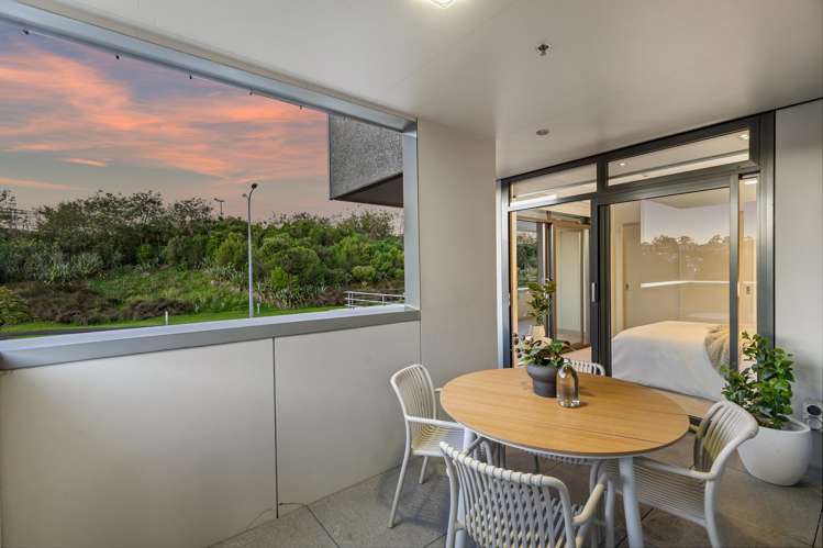 104/2 Bluegrey Avenue Stonefields_13