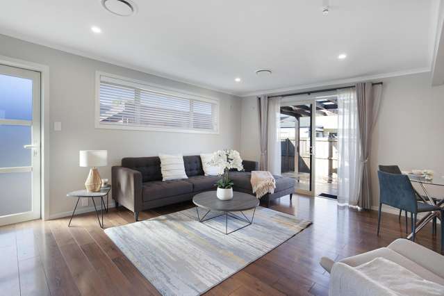 2/6 Timbertop Lane Saint Martins_1