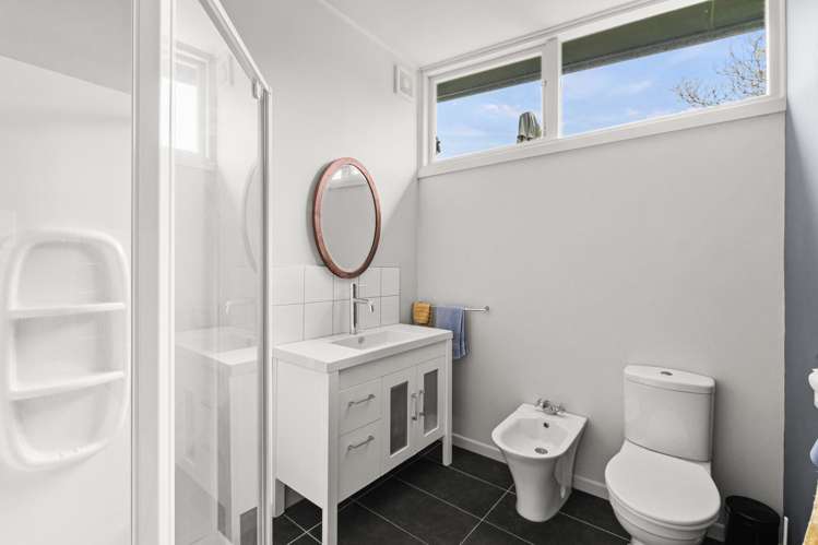 9b Peakes Road Saint Johns Hill_13