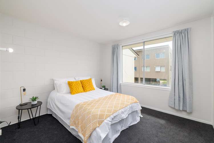 1-8/21 Olliviers Road_5