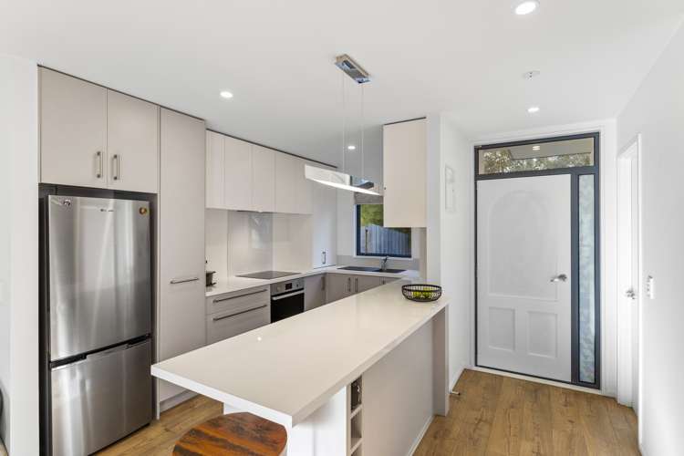 3/27 Cornwall Street Saint Albans_5