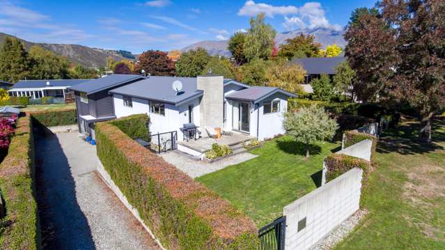 8 Bracken Street Arrowtown_3