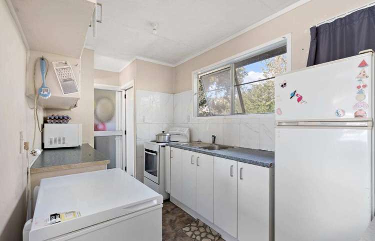 3/23 Tennessee Avenue Mangere East_5