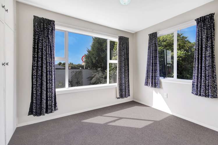 9 Russley Road Russley_6