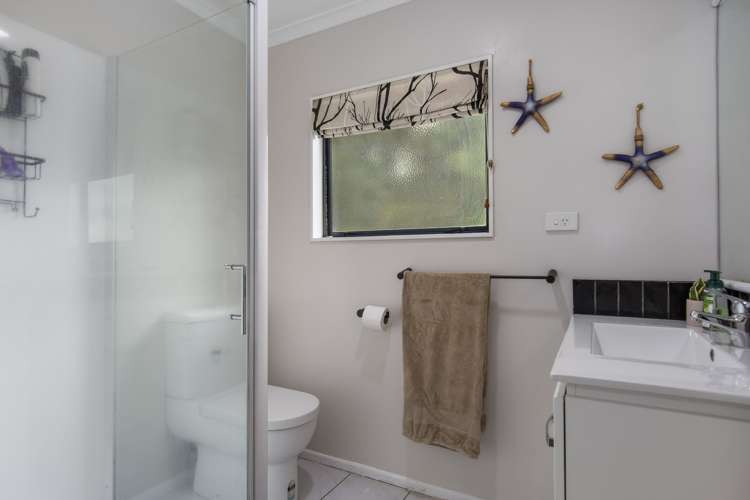 63 Solomon Street Brookfield_10