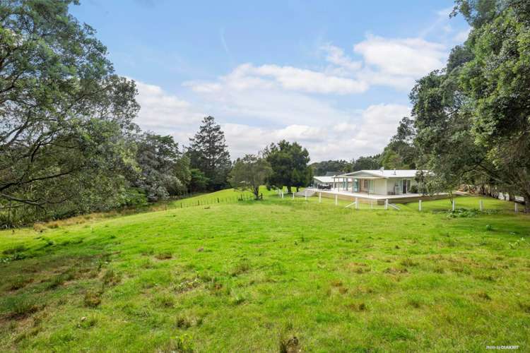 14 Tokai Place Glen Eden_10