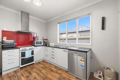 87 Conyers Street_3
