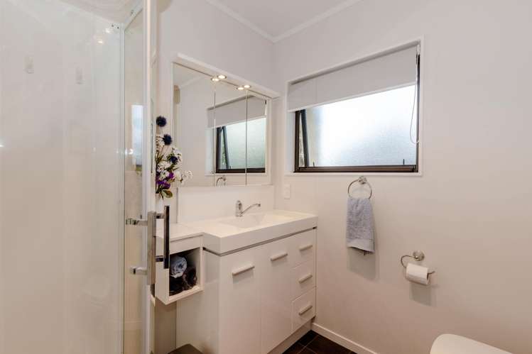 4 Majestic Way The Wood_11