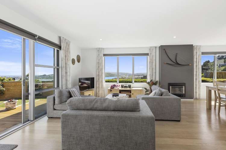 1 Manapouri Lane Aotea_2