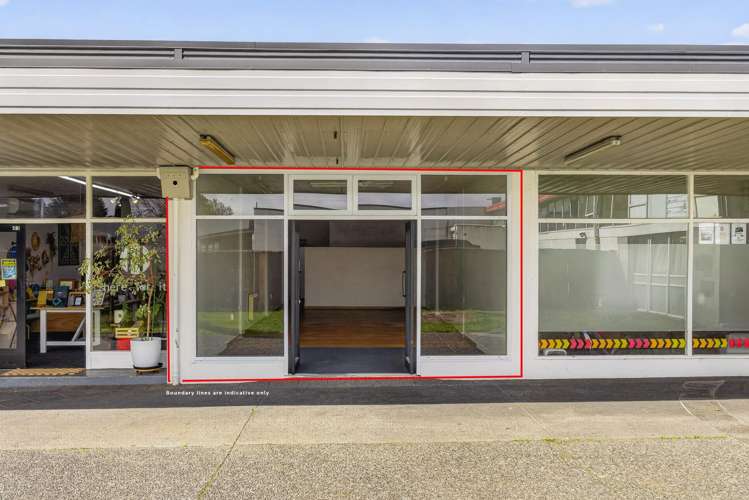 43 Town Centre Turangi_2