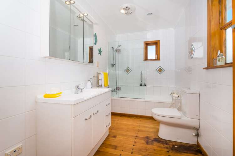 43 Chippendale Crescent Birkdale_12