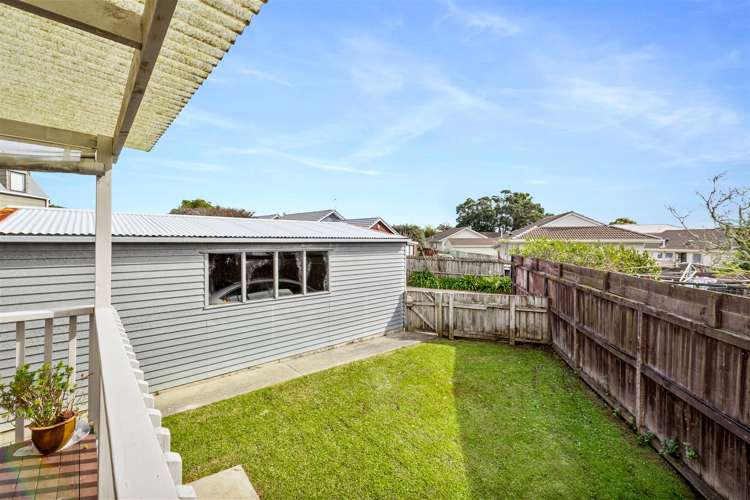 1/63c Colwill Road Massey_19